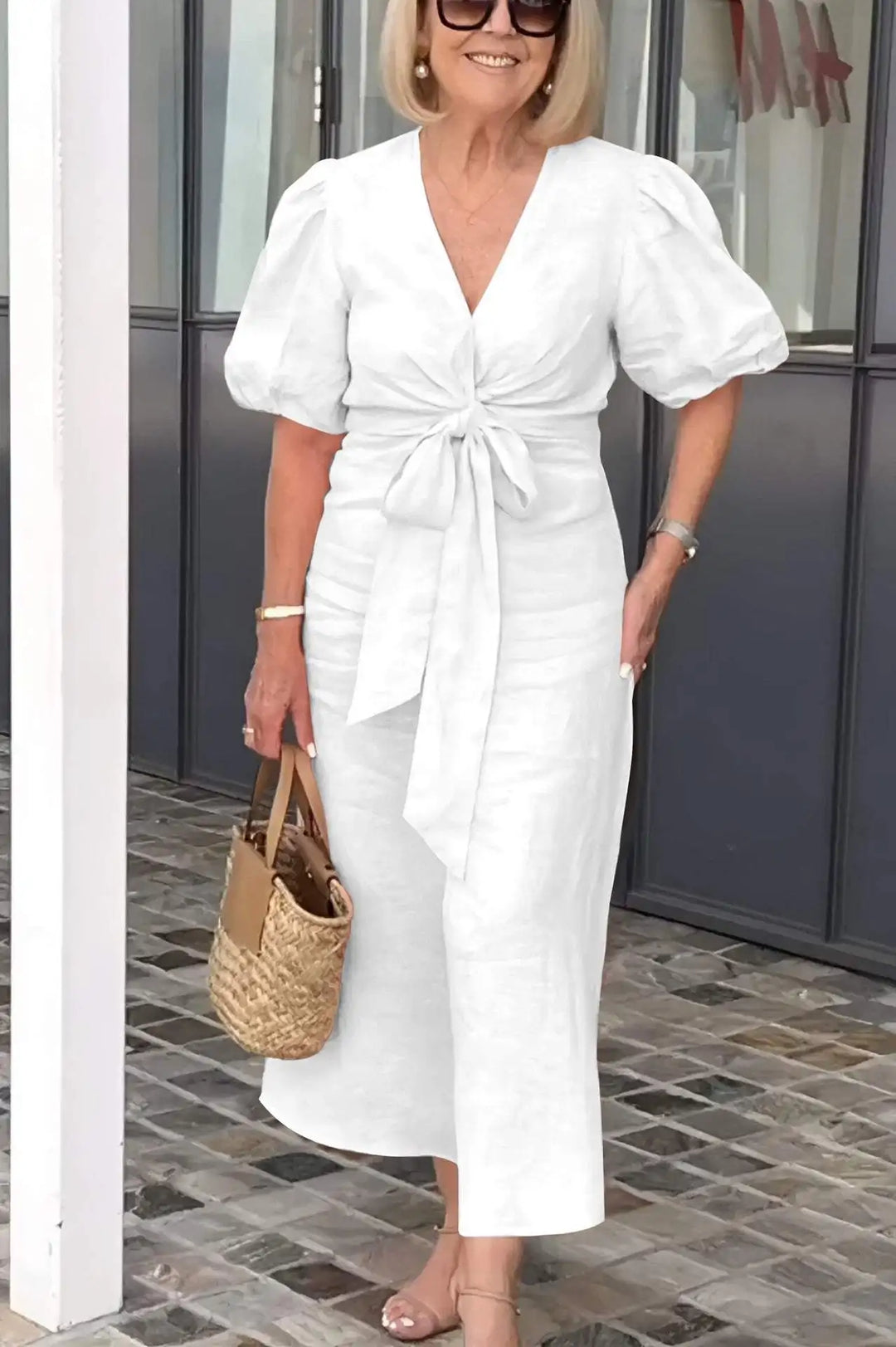 Elyza - Elegant V-Neck Dress